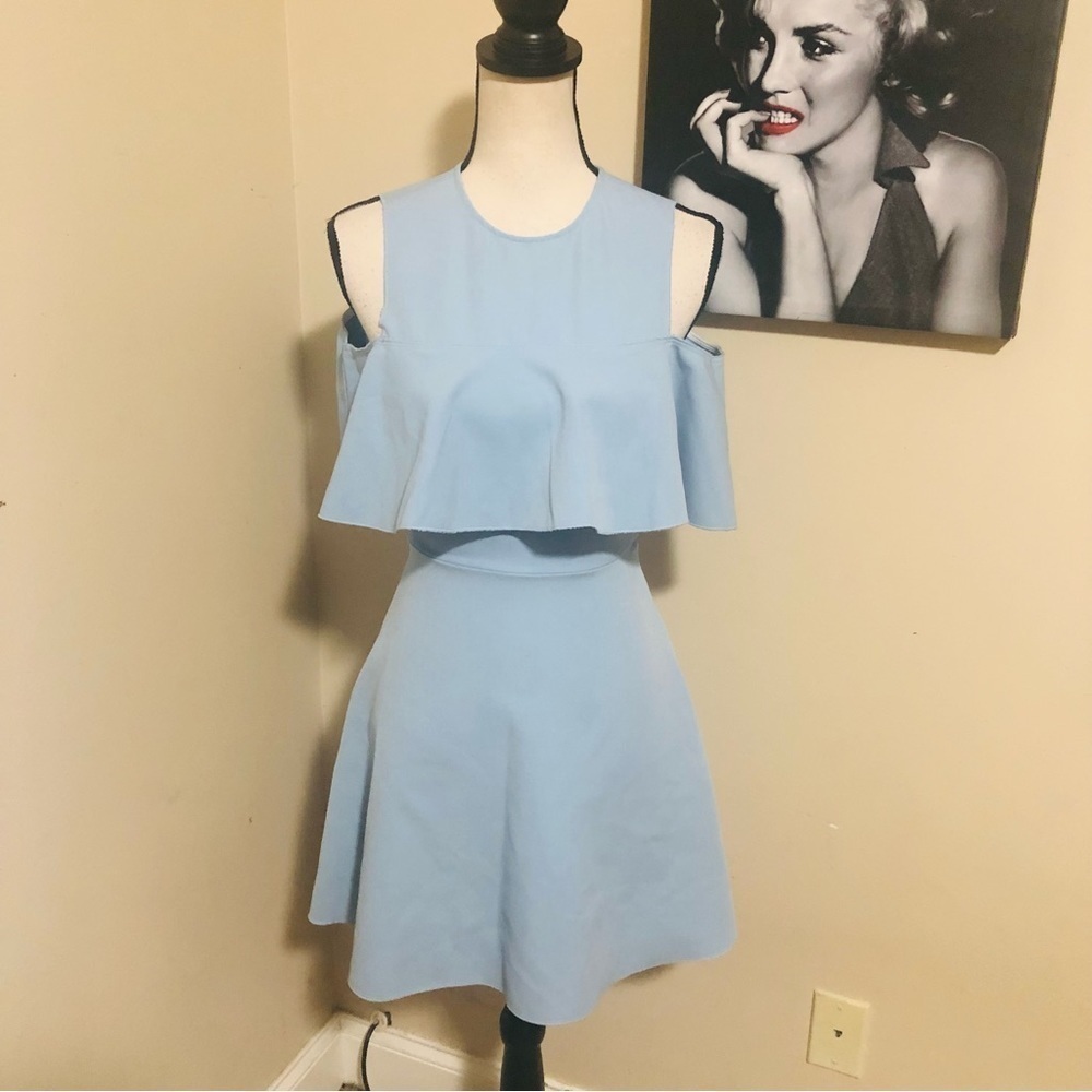 FINAL SALE!! Zara Women’s Open Shoulder Skater Dress